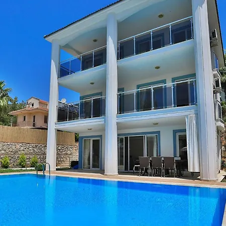 别墅 4 Bedroom With Private Pool