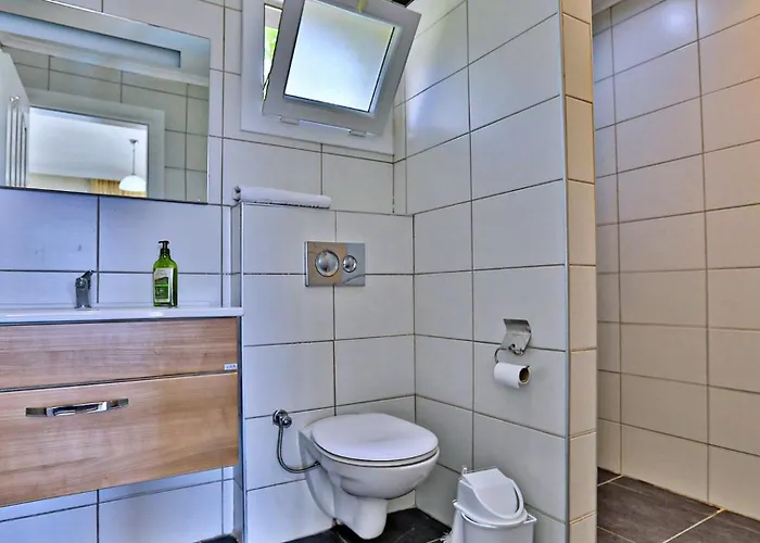4 Bedroom With Private Pool 别墅 *