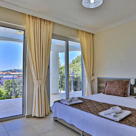 Villa Oludeniz 4 Bedroom 2184 Fethiye