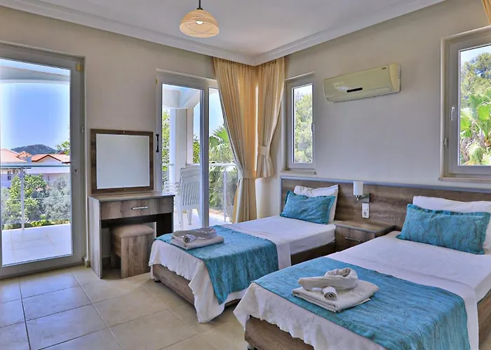 4 Bedroom With Private Pool * Fethiye